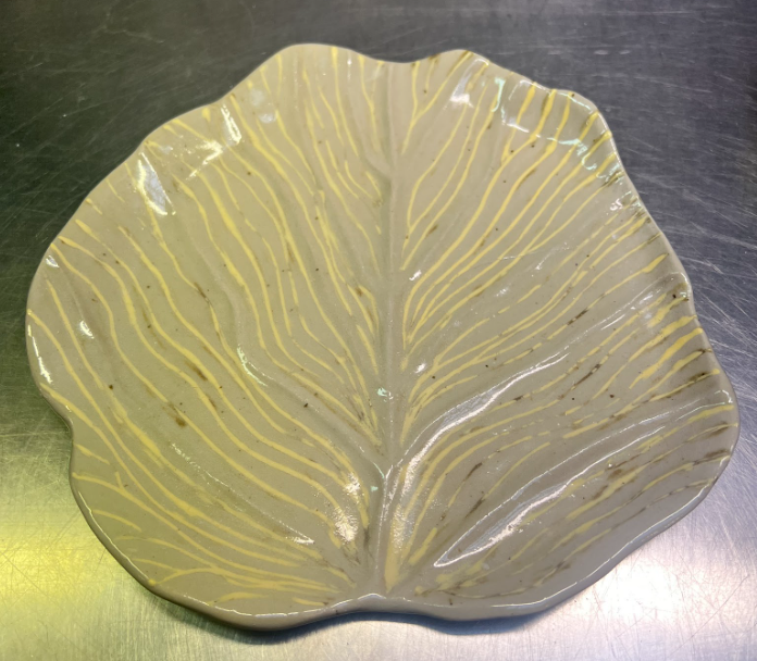 Leaf tray, after firing