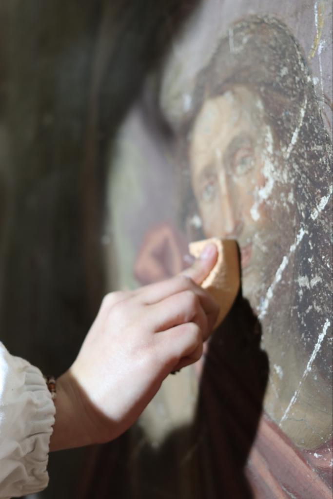 Wall surface during cleaning