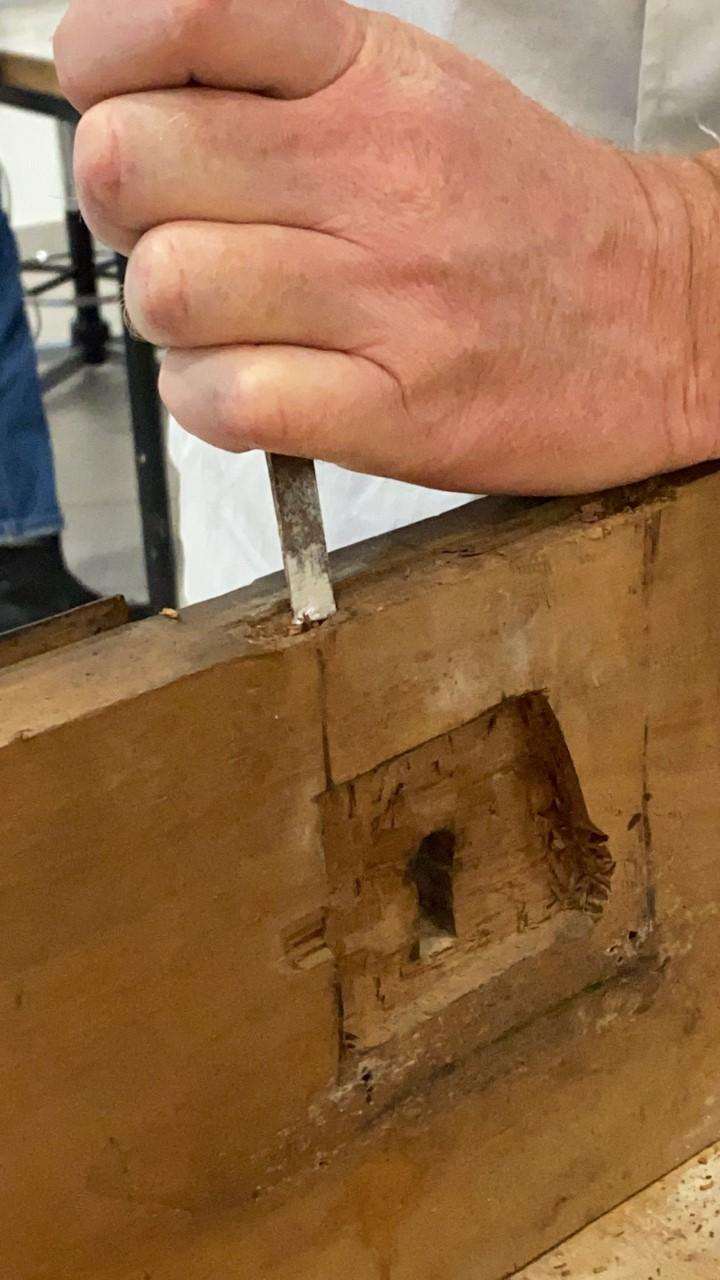 Stibbert chest, drawer construction